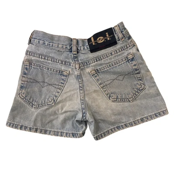 LEI | Vintage floral embroidered shorty denim jean shorts - Picture 5 of 9